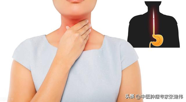 吞干饅頭可自測食管癌？醫生：出現這幾個“信號”趕緊就醫