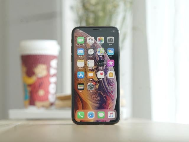 用了四年iPhone XS，如今换成2000元的安卓手机，没想到差距这么大