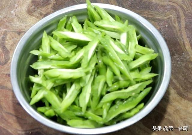 建议中老年人：春季要多吃6种“碱性蔬菜”，调节平衡，润燥去火