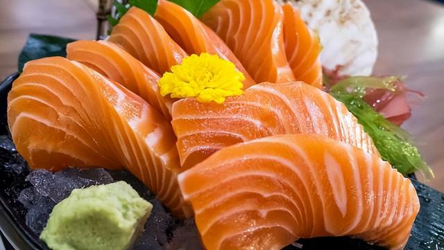 含有“寄生虫”的6种食物，医生建议尽量少吃，早了解早好