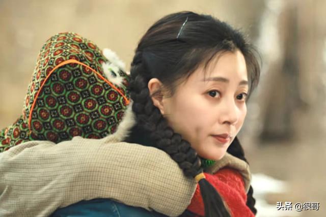 《人世间》：殷桃不仅用美貌和演技撑起了人设，还带火了一句台词
