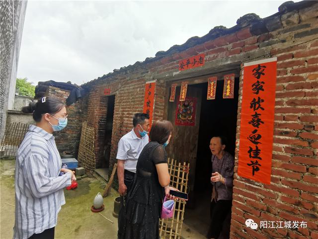 双捷、埠场、岗列、城西：用心用情为老年人接种疫苗