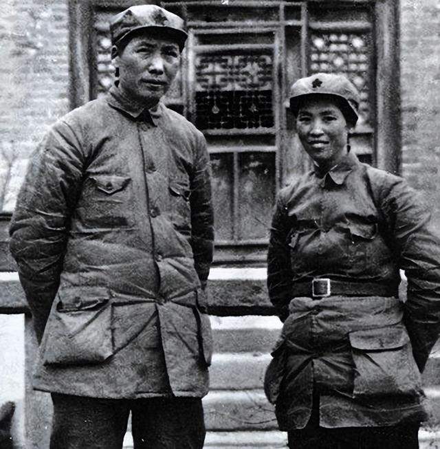 1984年75岁贺子珍病逝，骨灰中惊现坚硬异物，揭开尘封50年的往事