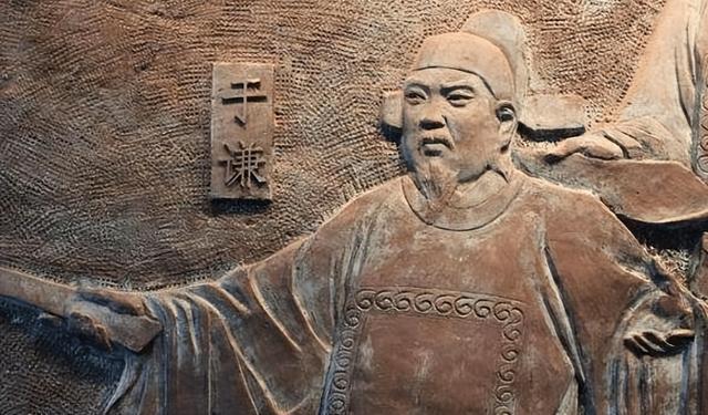 明朝第一忠臣被冤杀，官家抄家时无不落泪，刽子手自刎谢罪