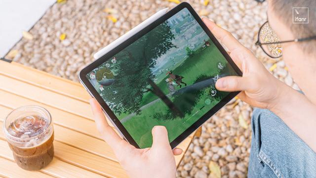 「首发」新 iPad Air 体验：标配满血版的 M1，是苹果最大的杀手锏