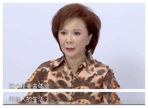 春晚女王蔡明:今天的到来该怪谁？迷失在“整容脸”中
(图30)