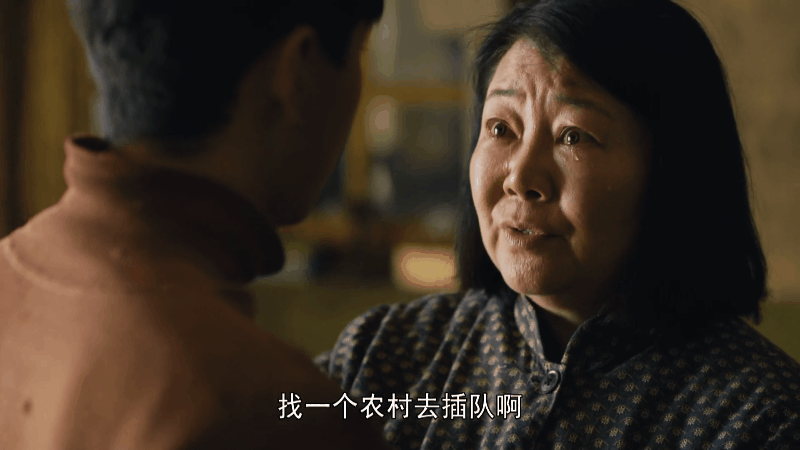 同样是“母亲专业户”，把萨日娜和宋春丽放在一起看，差别出来了