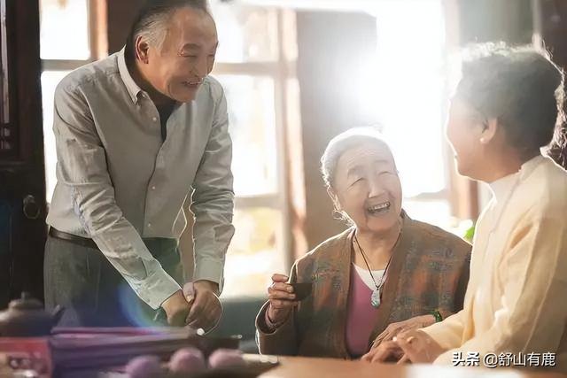 你终究会明白，晚年缺少这3样东西，连老天都会“落井下石”