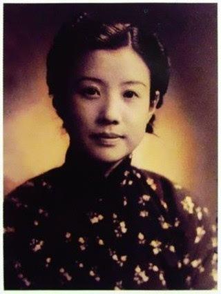 年一女特工被判死刑伟人致电亲自力保她究竟有何身份 新闻时间