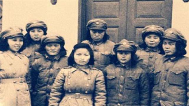 军统女特务精通4国语言，冒死救一地下党员，11年后反救自己一命