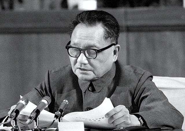 1973年叶剑英前去拜访朱德，不见警卫直接进门：怎么没人阻拦我？