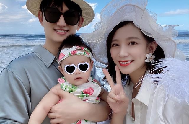 马可为儿子办豪华周岁宴，王丹妮全身名牌出镜！一条项链价值10万