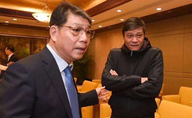 一针见血！刘国梁态度打脸董路冯潇霆，一句话让中国男足哑口无言