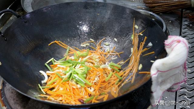 胡萝卜的做法 胡萝卜的做法（香菇炒胡萝卜的做法） 美食