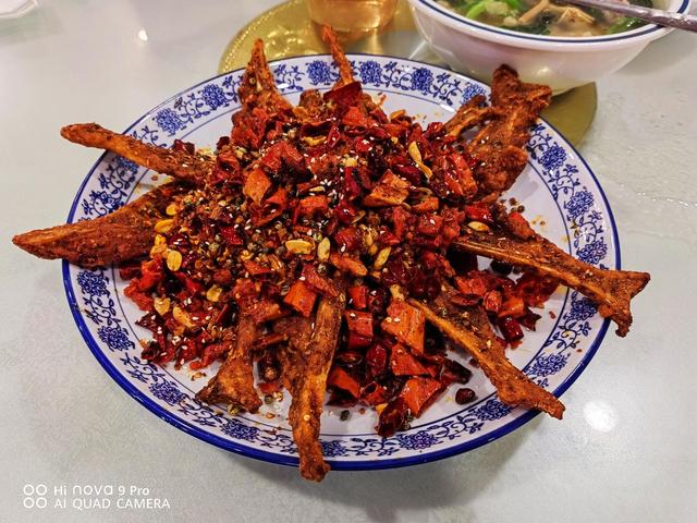 中邮通信出品，Hi nova9 Pro评测，100瓦快充是什么体验？