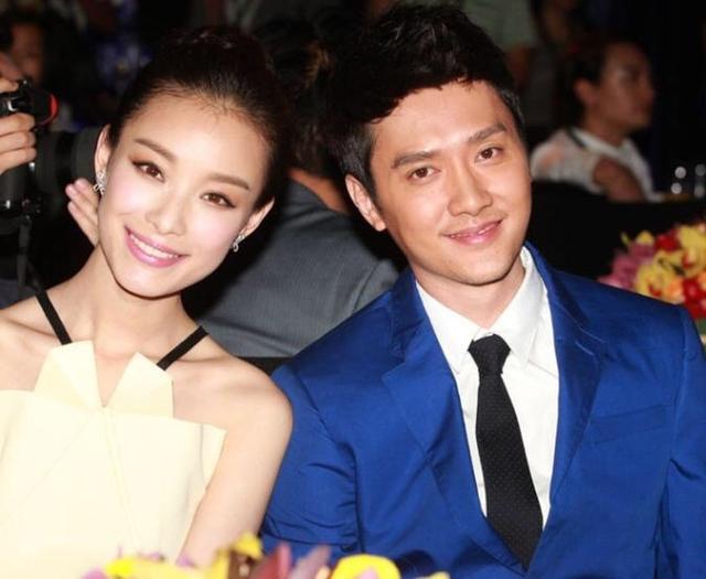 和赵丽颖离婚后，冯绍峰过得怎样了？