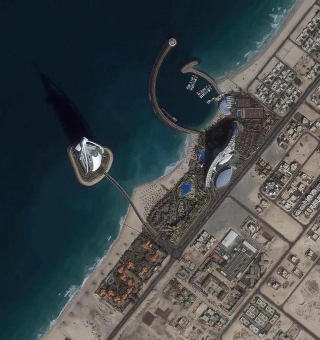 阿联酋迪拜（阿联酋迪拜帆船酒店）