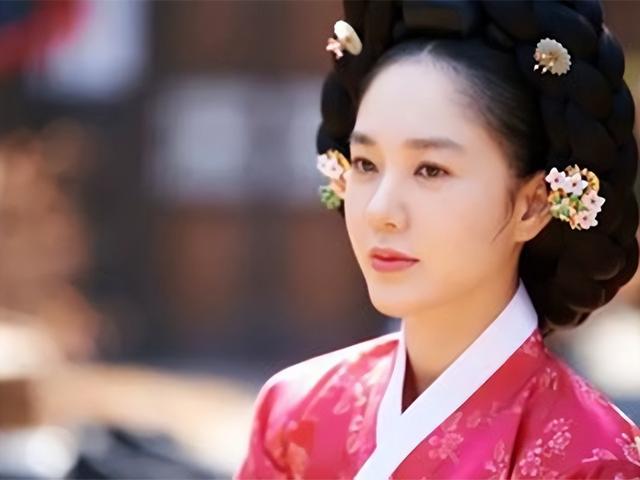 韩国影后姜受延生命垂危，昏迷16小时，靠呼吸机维生情况不容乐观