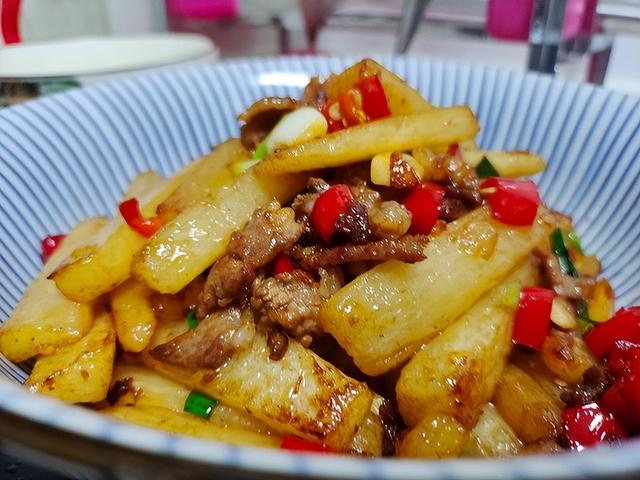 “春食甘，病不沾”！春天建议：多吃3黑2白1红，应季而食受益多