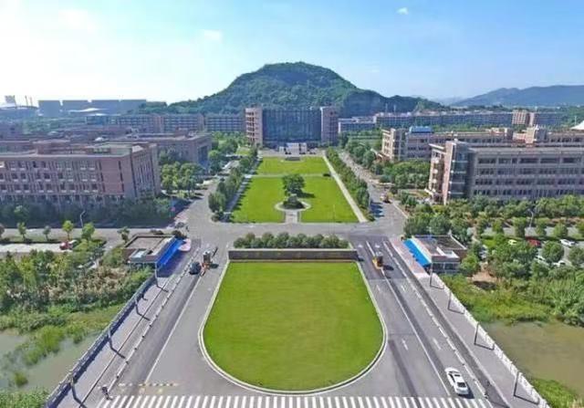 茶山展丰高分子材料与工程就业前景