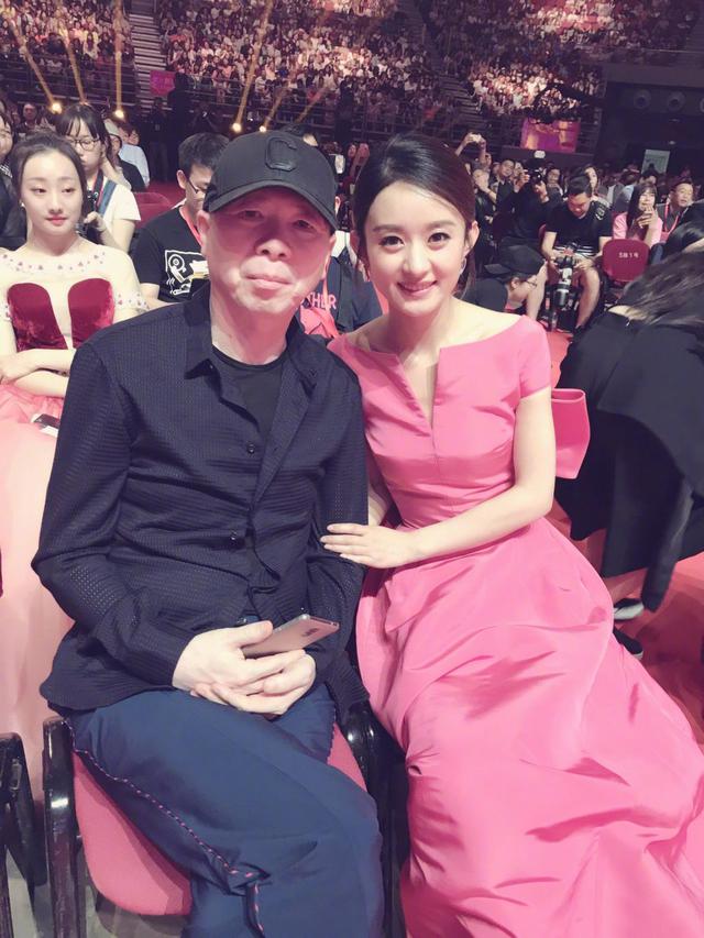 当红女星赵丽颖：女人要靠自己，离婚最对不起儿子