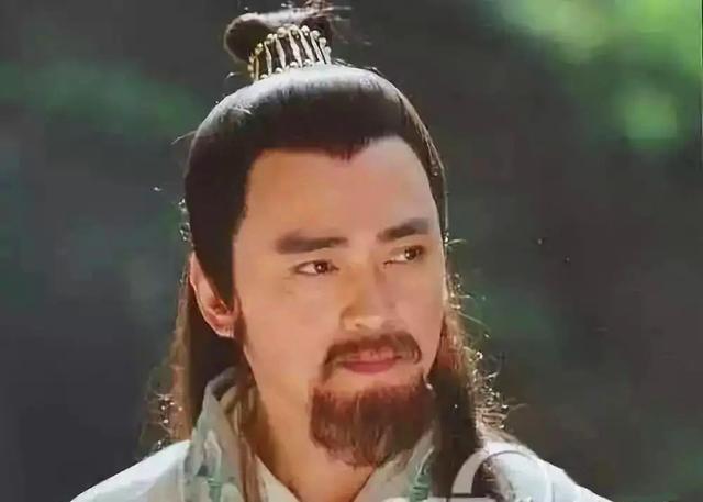 同母不同命，都在娱乐圈里混，差别咋这么大？