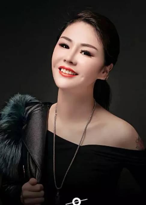 烟嗓女歌手中国图片