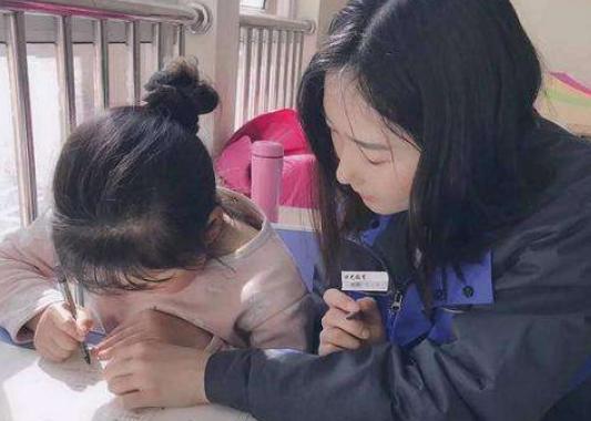 学生临近开学，家长却要“破产”？一张42万元的开学清单引发热议