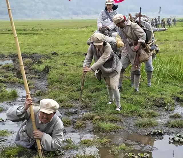 1960年，一农村老汉来到中南海门口，问警卫员：“老朱”在吗？