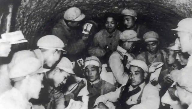 1951年陈赓从朝鲜回国，受邀参加舞会，过程中突然大喊“救命啊”