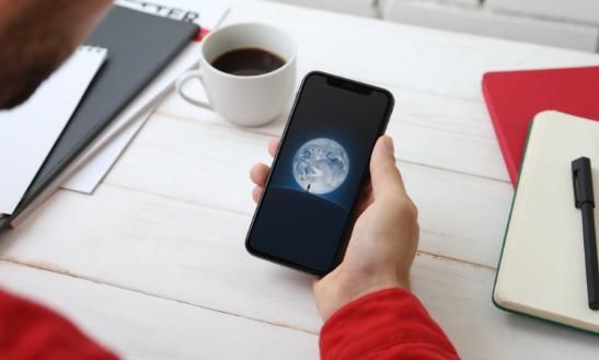 [云端云迅雷关键词自动回复]，微信绑定的银行卡被锁定是为什么