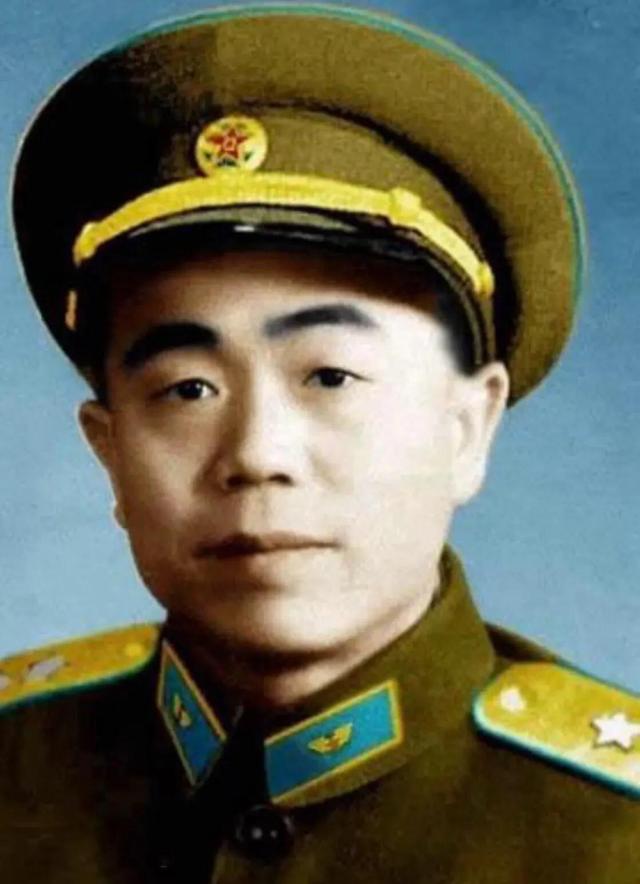 1955年首次授衔，177名中将时任职务简述，附各自戎装照片