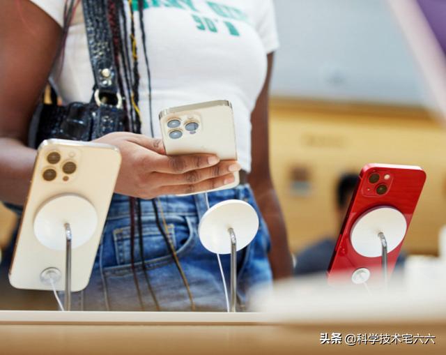 不败神话被打破？调查显示，很多美国消费者不知道iPhoneSE3？