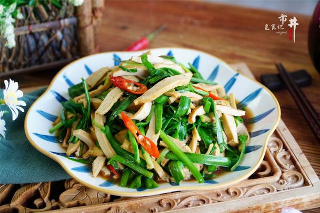 阳春三月，推荐8道“黄金菜”，营养丰富，顺应季节，舒坦过春天