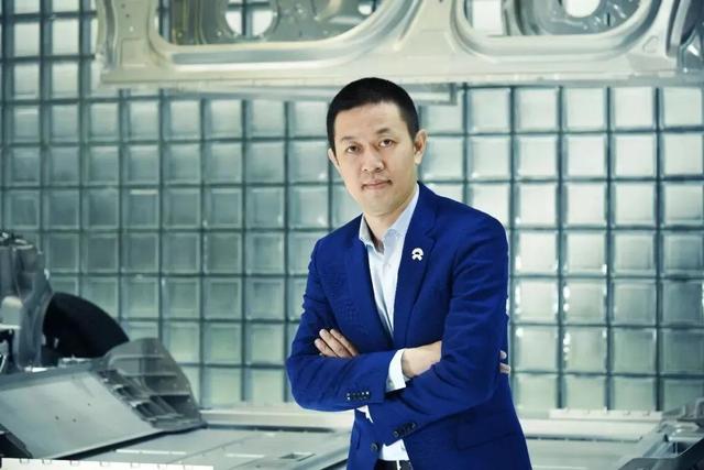 前脚公告停产延期交付，后脚宣布产品涨价，蔚来汽车面临严峻挑战