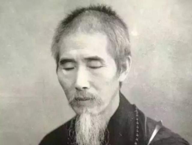 活了120岁的高僧，曾是蒋介石的座上宾，晚年拒绝留在北京