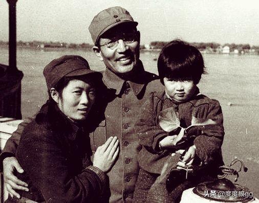 东野两个兵团为何不辖纵队？林彪麾下的编制和序列，该说说清楚了