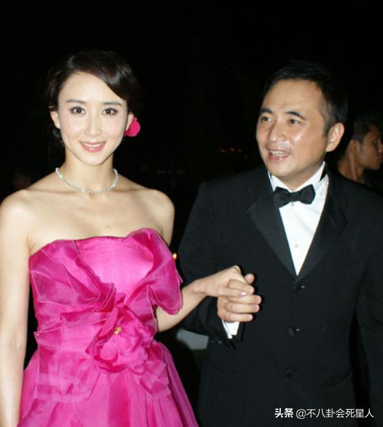 《浪姐2》中不仅有金巧巧这位博纳老板娘,还有胡静这位马来西亚巨富的