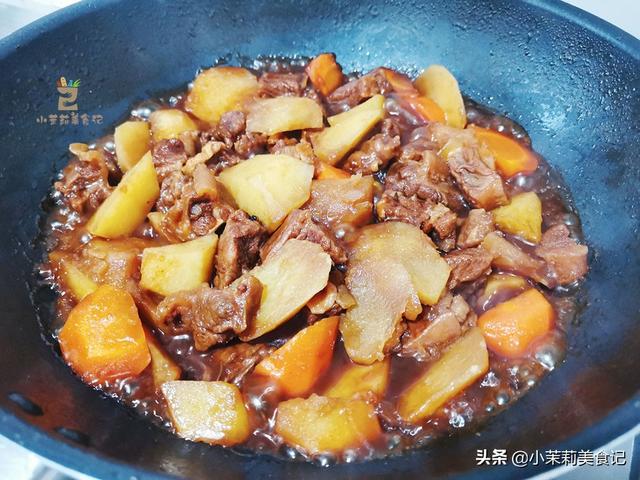 立夏后，阳气易损耗，建议多吃“3红3白1黑”，升阳驱寒轻松度夏