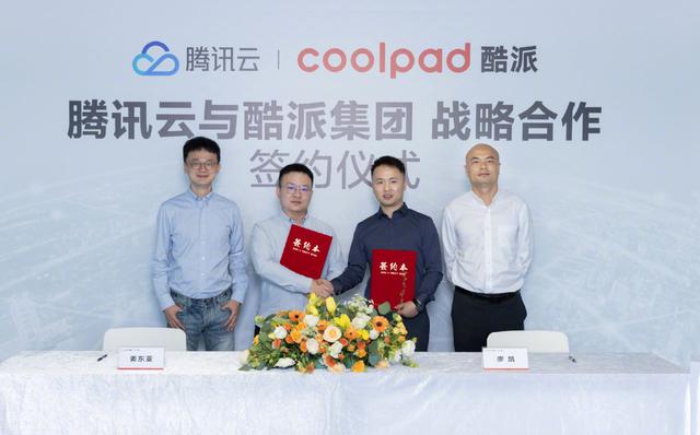 2022新手机报告出炉！手机出货量连年下跌，酷派做法颠覆行业认知