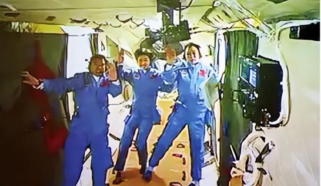 撑起神舟十三的第三位“女航天员”：看见她，就容易了