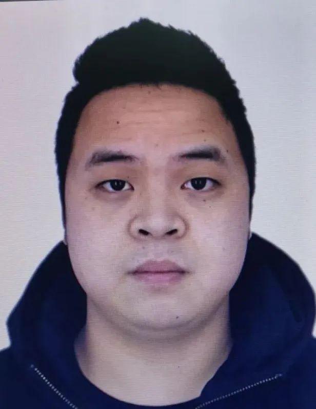 姓名:陈世福身份证号:3607241995******11住址:上犹县东山镇群英村上