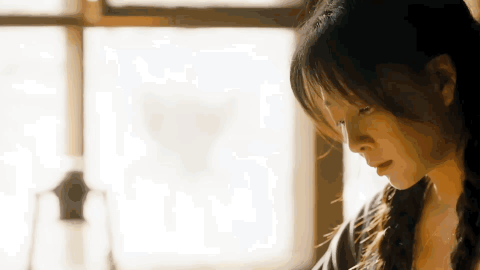 明明“廉颇老矣”，非要“尬演少女”的5大女星，羞不羞？
