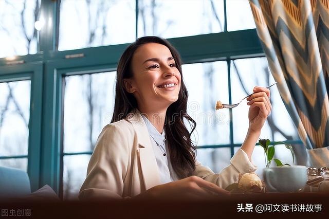 优雅如董卿：越活越通透的女人都有这3个特质，你有吗？
