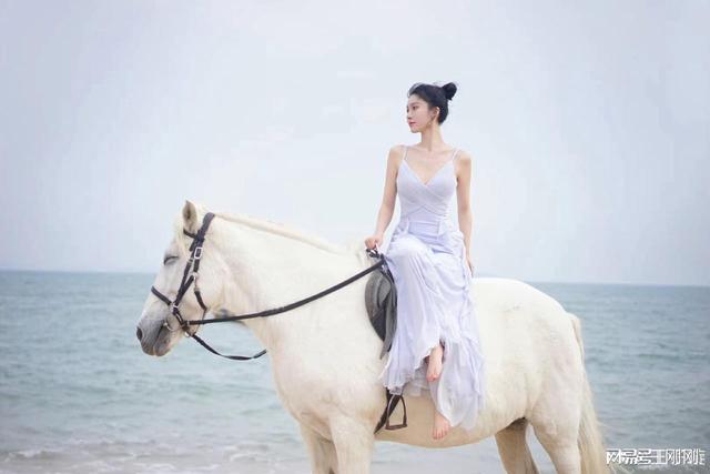 王子璇王子璇和王一博