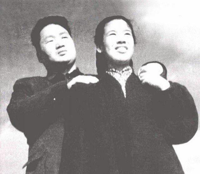 毛家人谁长得最像毛主席？侄女毛小青回复：李讷