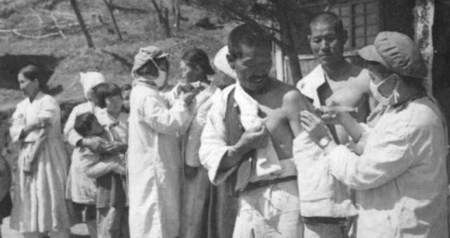 1952年女护士冒险抢回黄继光遗体，晚年遗憾叹息：当年忘了一件事