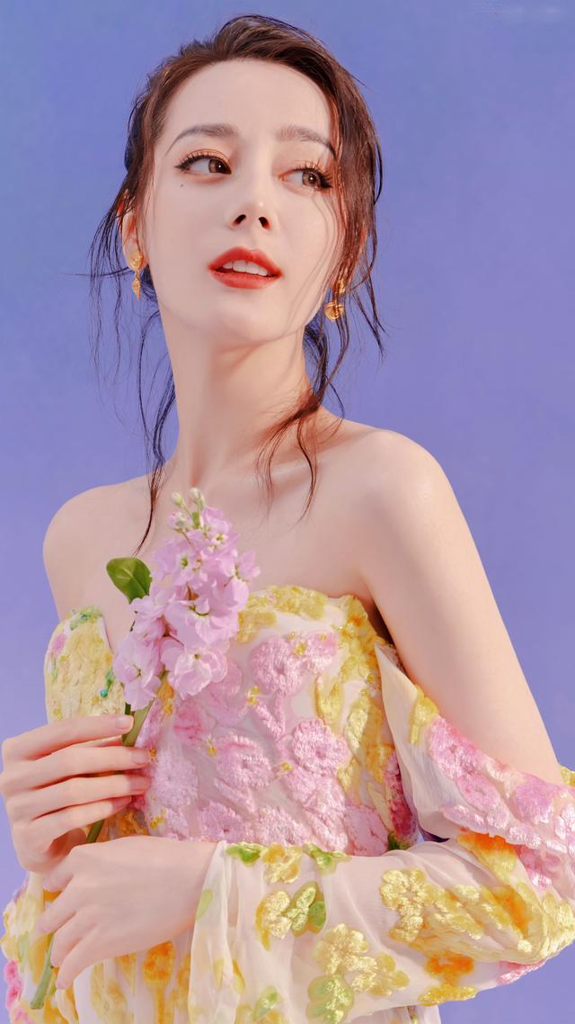 迪丽热巴头像图片 可爱(迪丽热巴头像超仙图片)