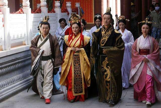 嬴政和芈月是什么关系(项羽其实是嫪毐的孩子)-腾谋号