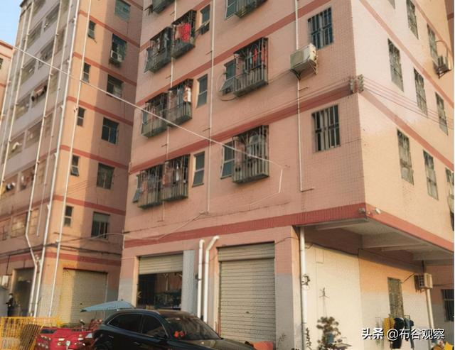 深圳“包租婆”，坐拥九栋楼月入160万，网友：必须一查到底